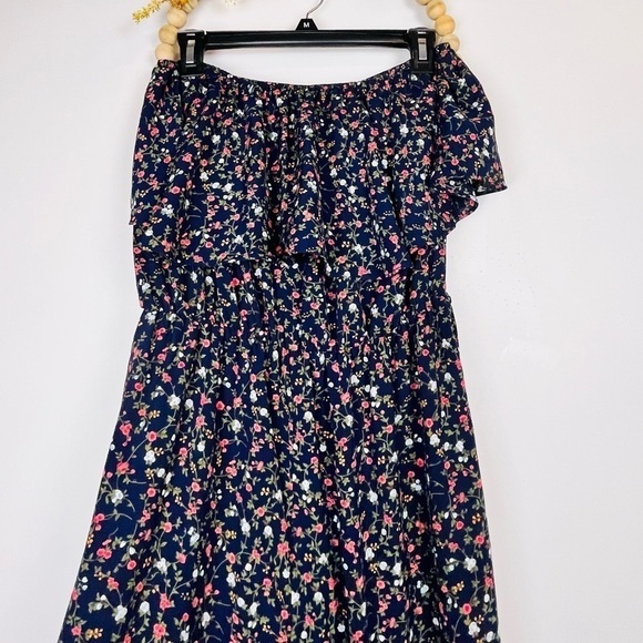 UMGEE USA FLORAL FALL OFF THE SHOULDER Navy jumpsuits Jumper SIZE M - Picture 6 of 9